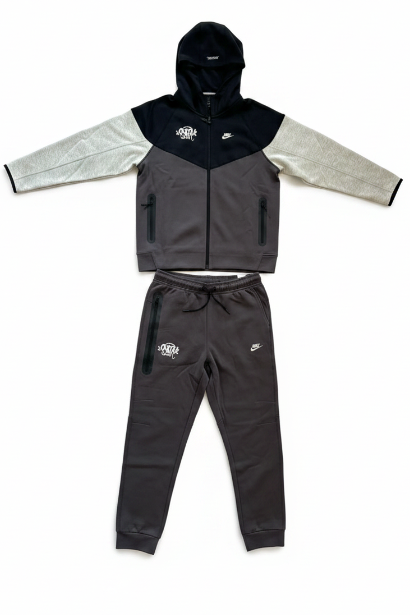 Nike Tech Fleece x Central Cee (UA) - SYNA World