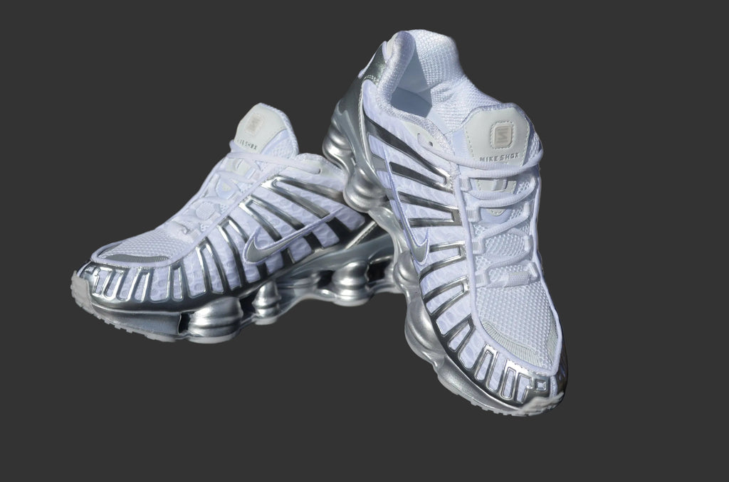 Nike Shox - Chrome (UA)