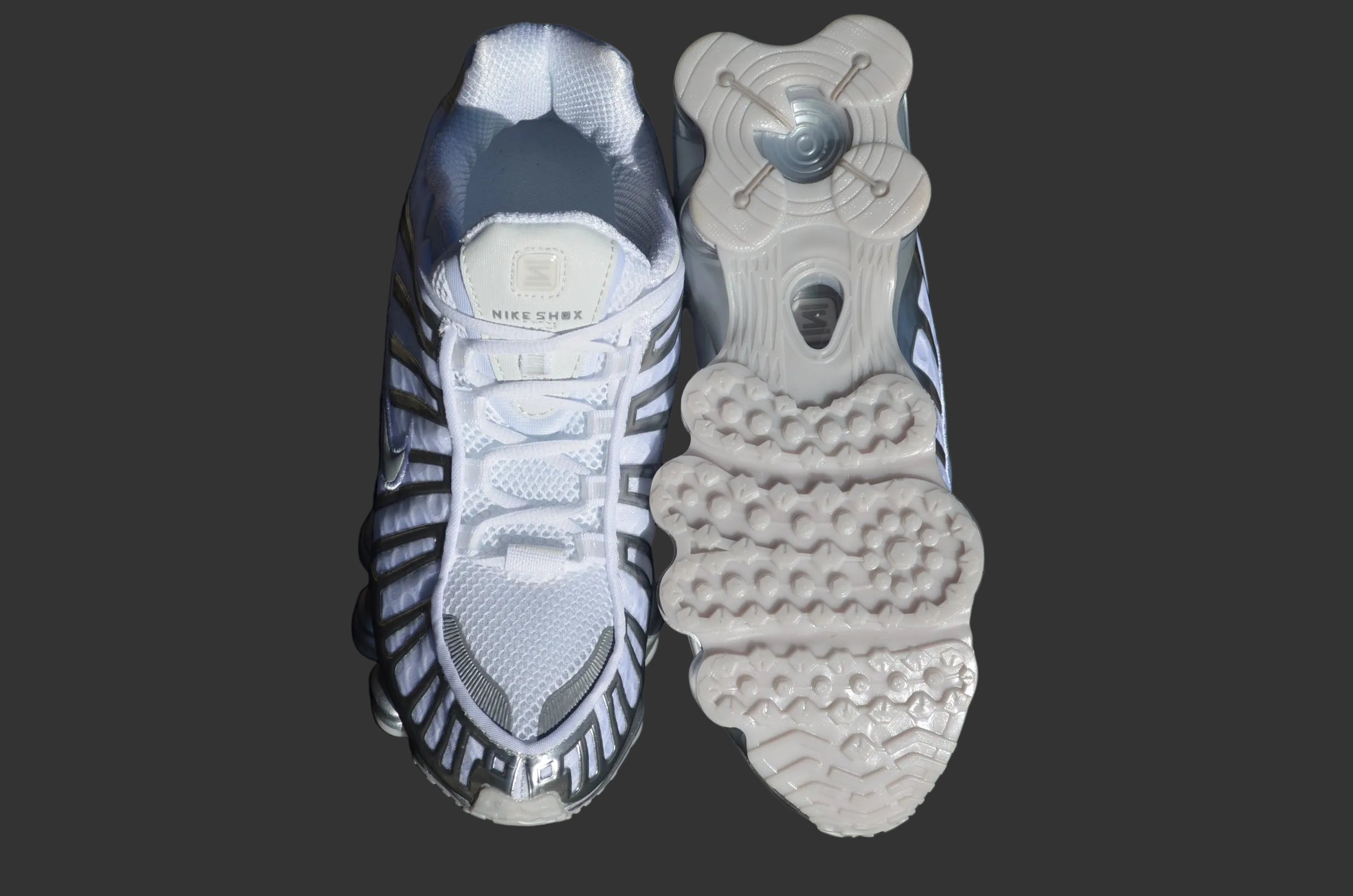 Nike Shox - Chrome (UA)